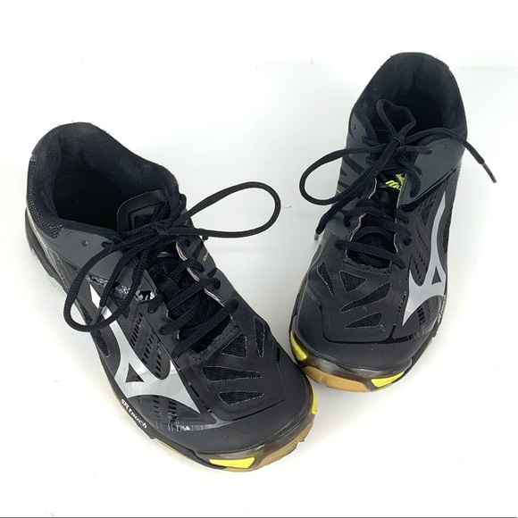 mizuno wave lightning sr touch